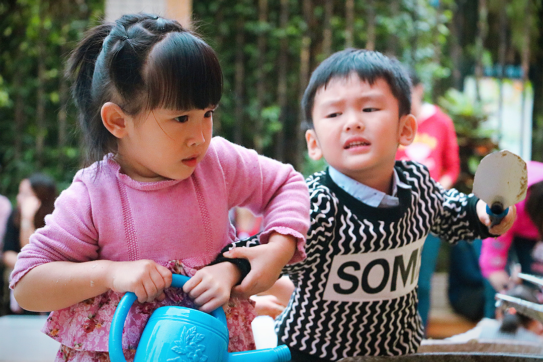 孩子的童年只有一次 - 纪实, 色彩, 佳能, 人像, 抓