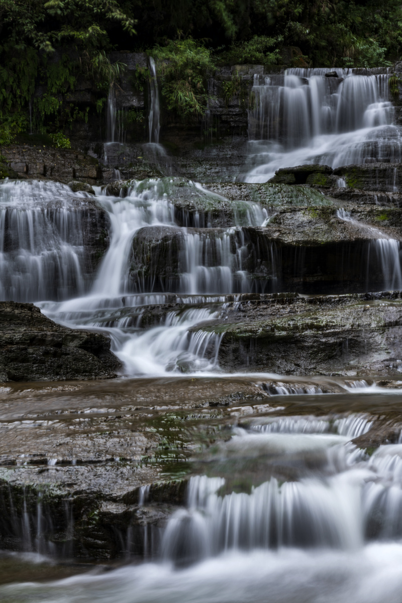 贵州贵定腊利瀑布