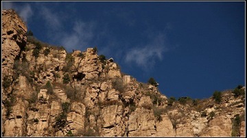 石山.jpg