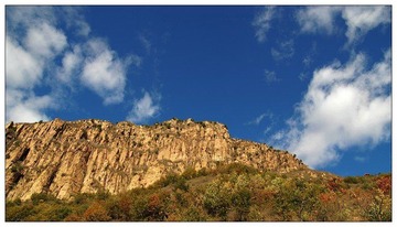 石山.jpg