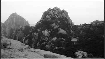 黑白黄山