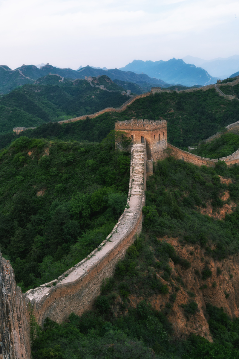 长城长巍峨峻拔气势磅礴纵横万余里