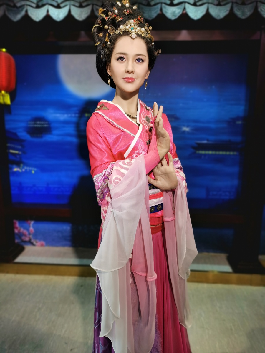 蜡像馆四大美女西施貂蝉王昭君杨玉环