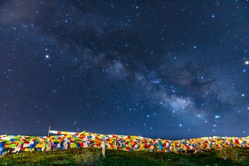 塔公星河