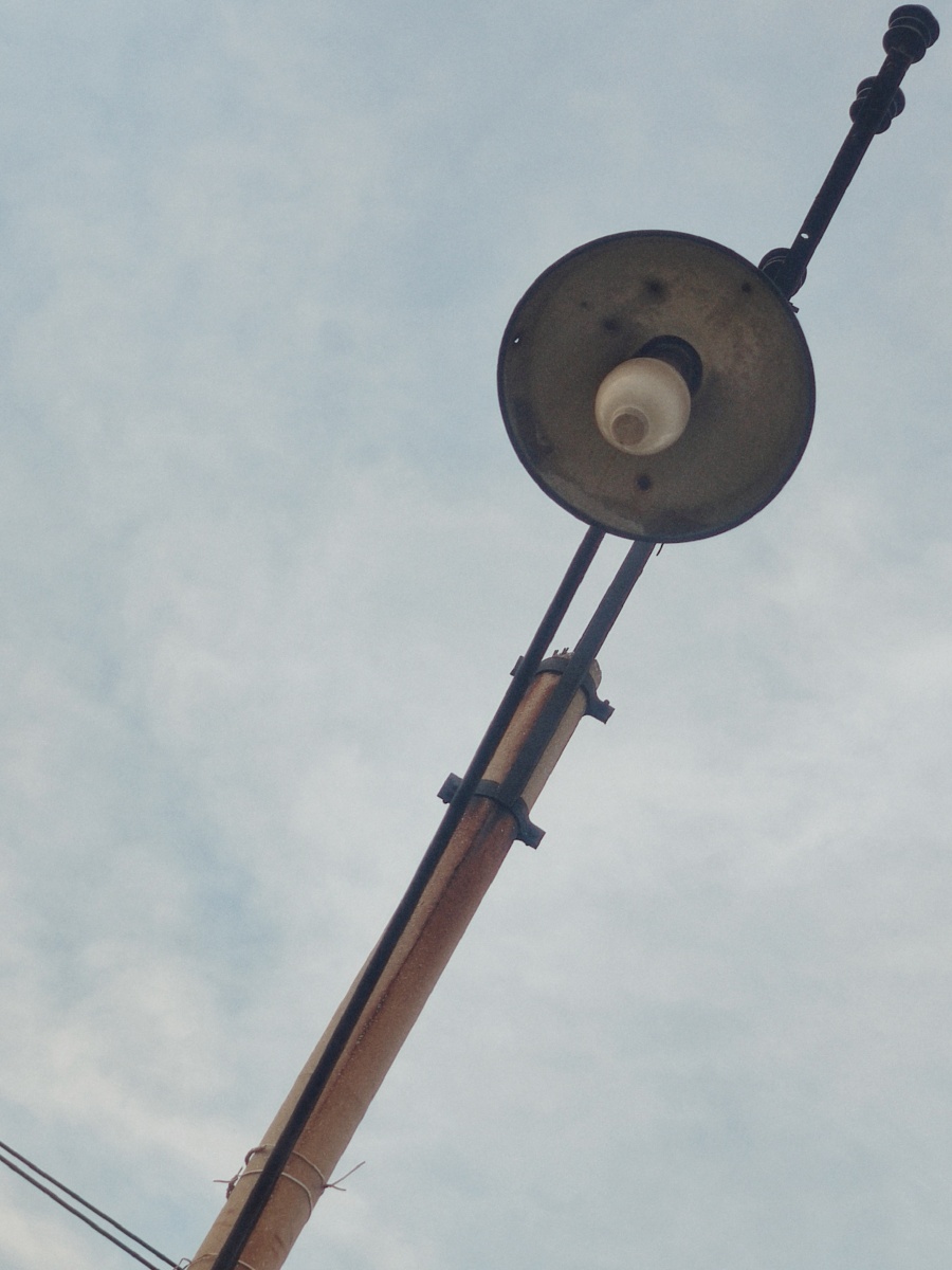 80年代生活区的路灯