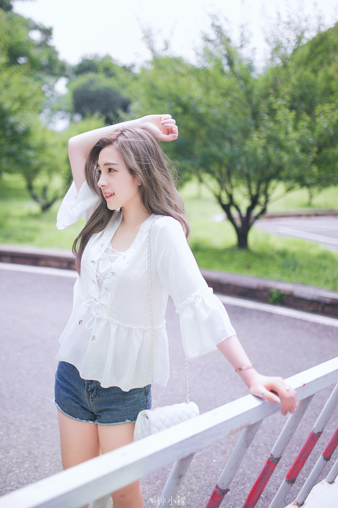 纯色系美女写真钟小棵摄影技巧摄影教程