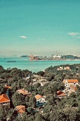 04DE8C32-01A8-4E11-8E3F-485D7697CD18/L0/001