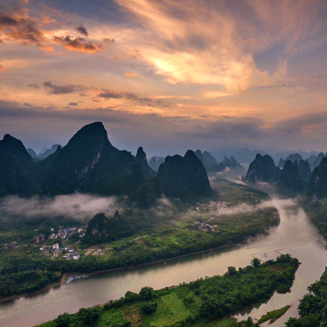 桂林相公山日出