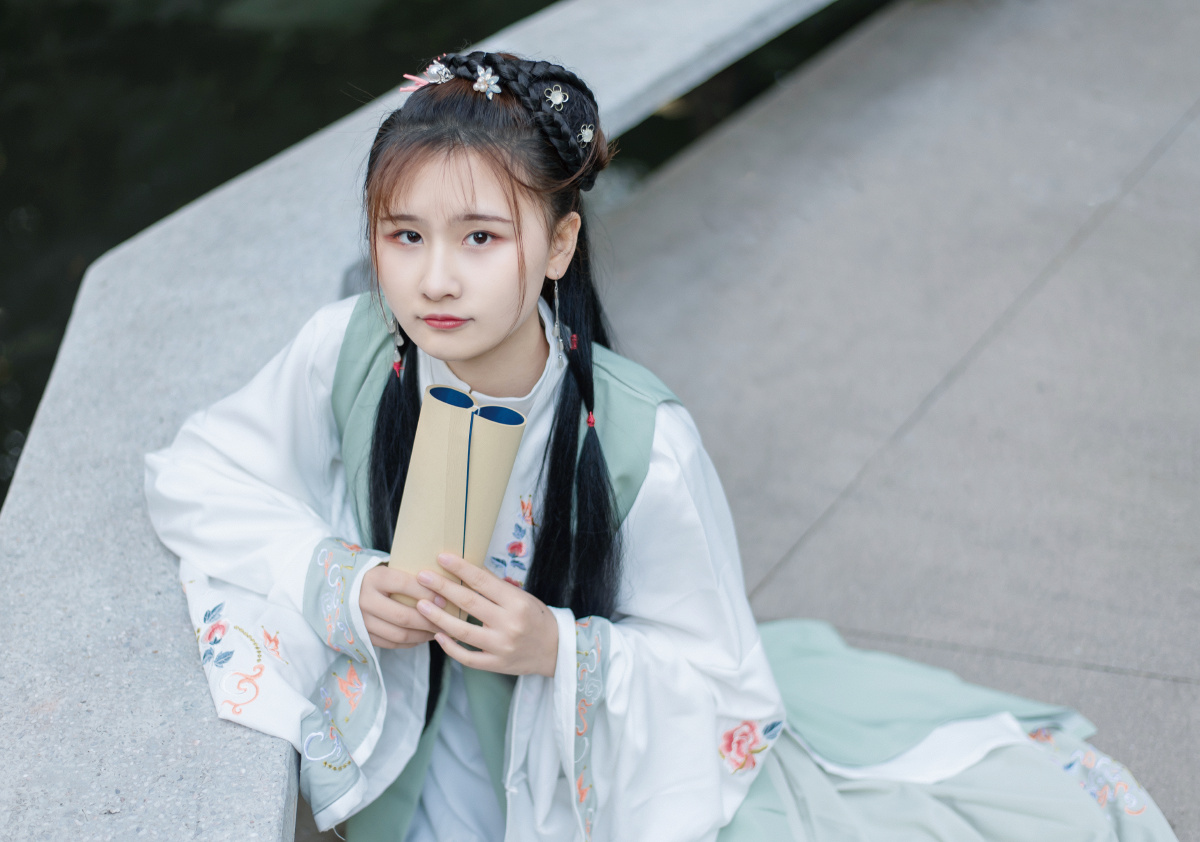 好看古装女孩