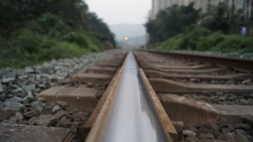 300448