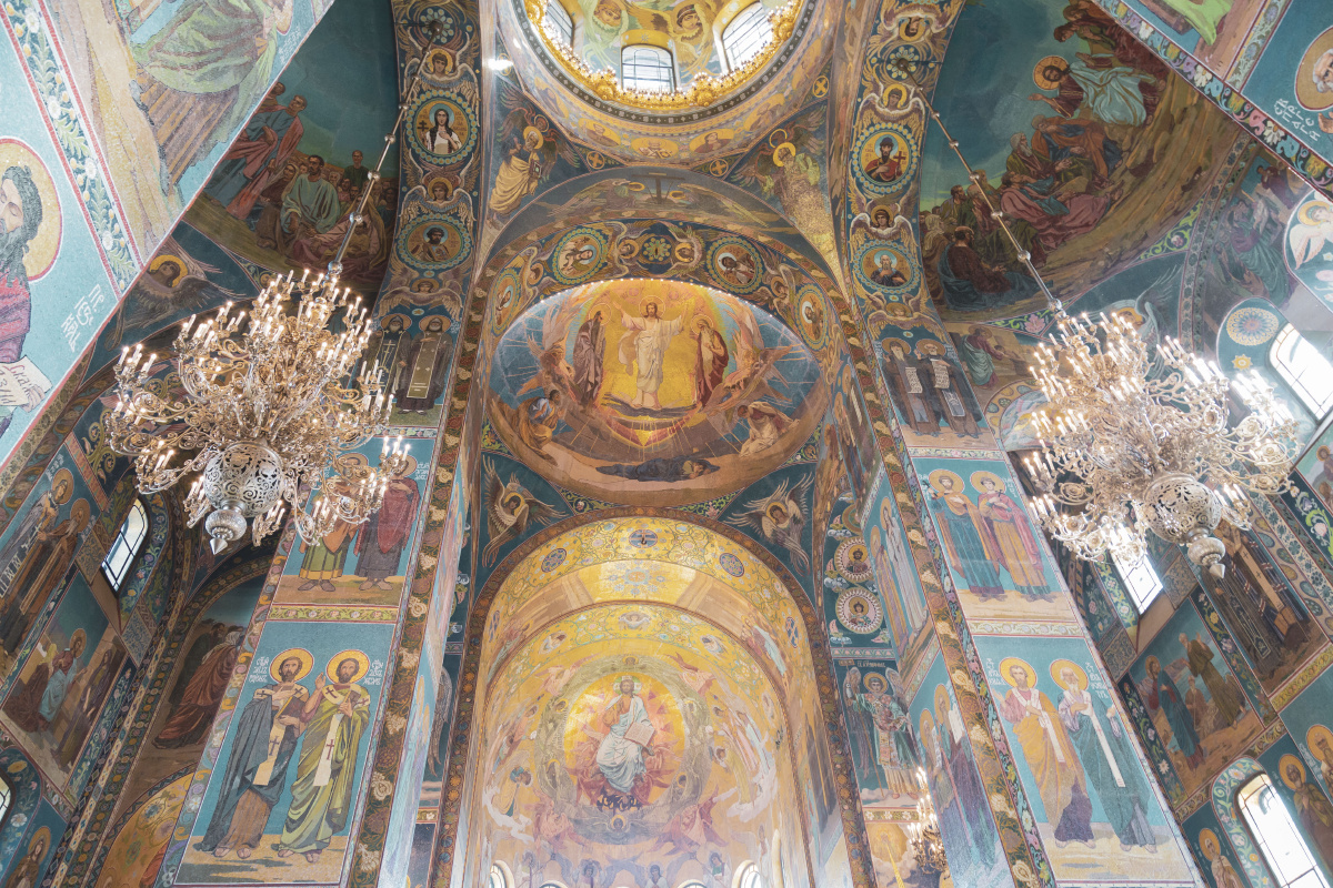 滴血教堂内部壁画