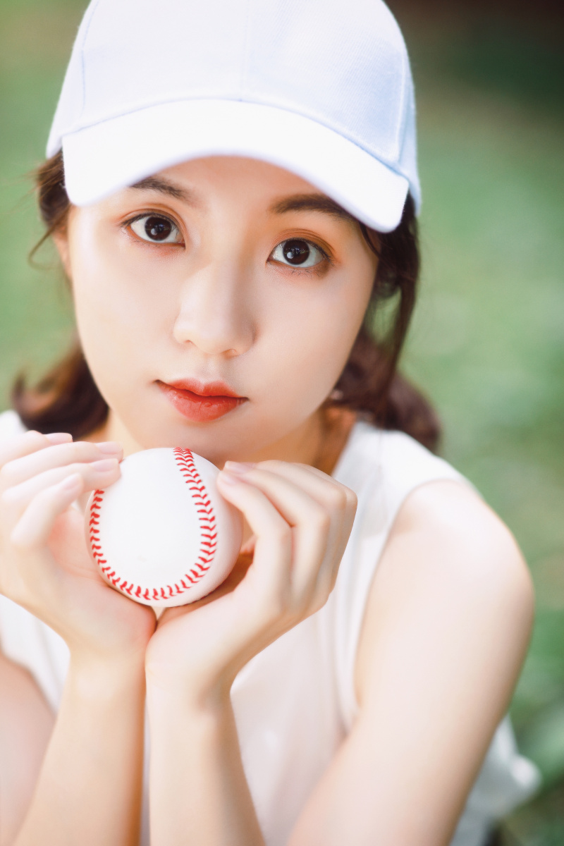 夏日的棒球女孩