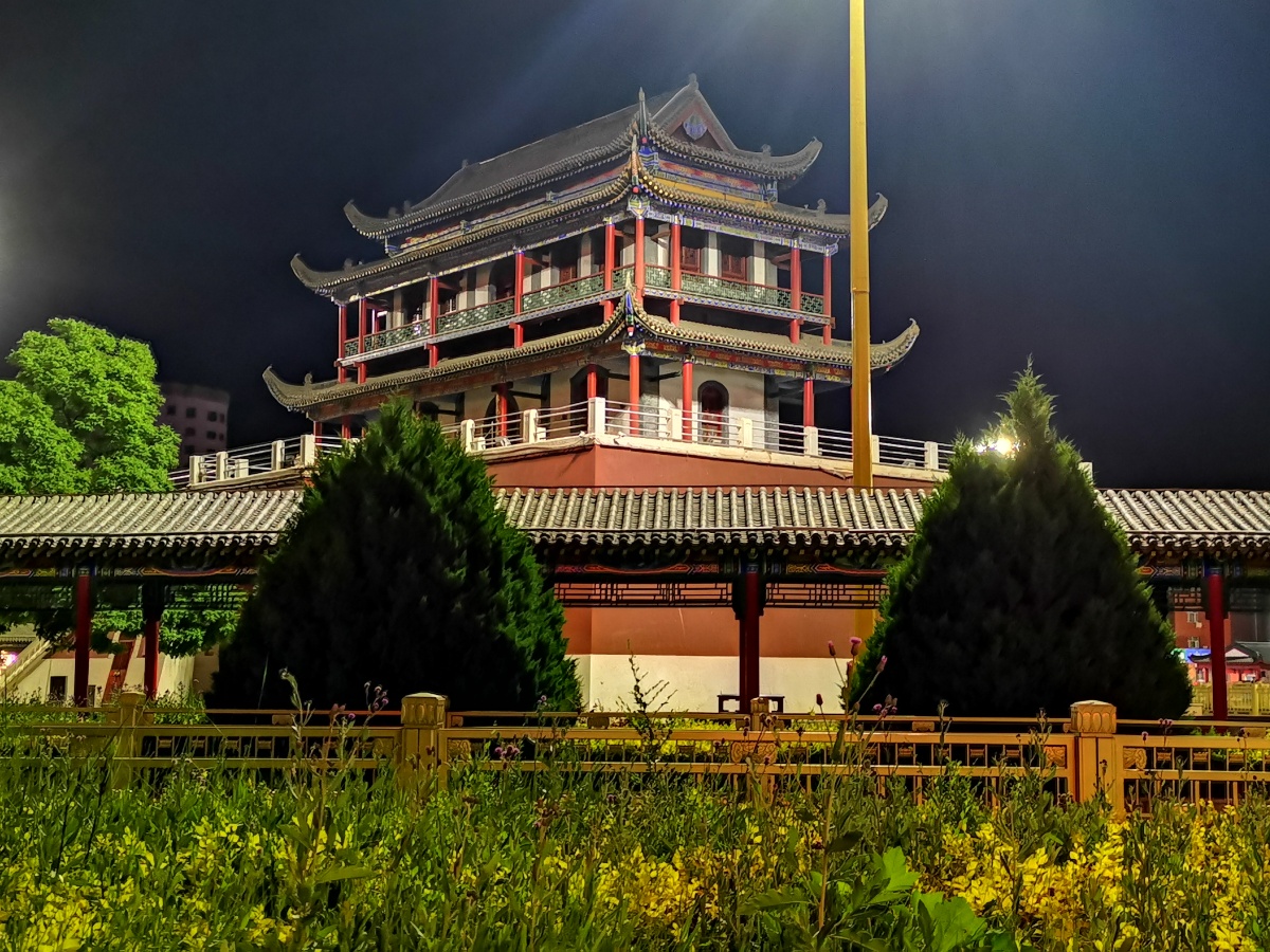 银川南门广场夜景