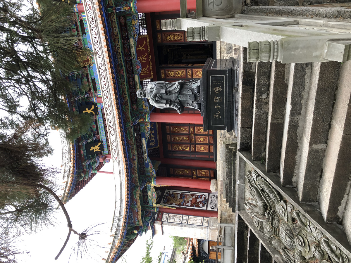 保存完美的云南凤庆文庙