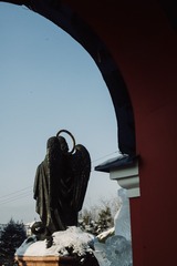 001