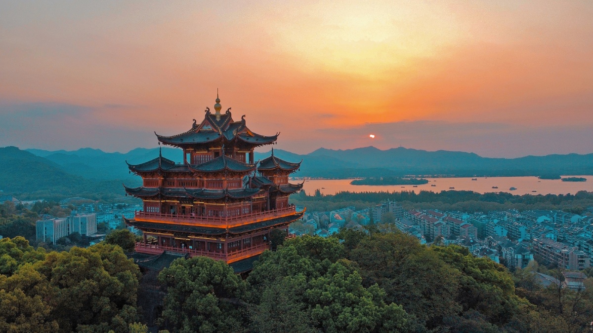 杭州西湖的黄昏