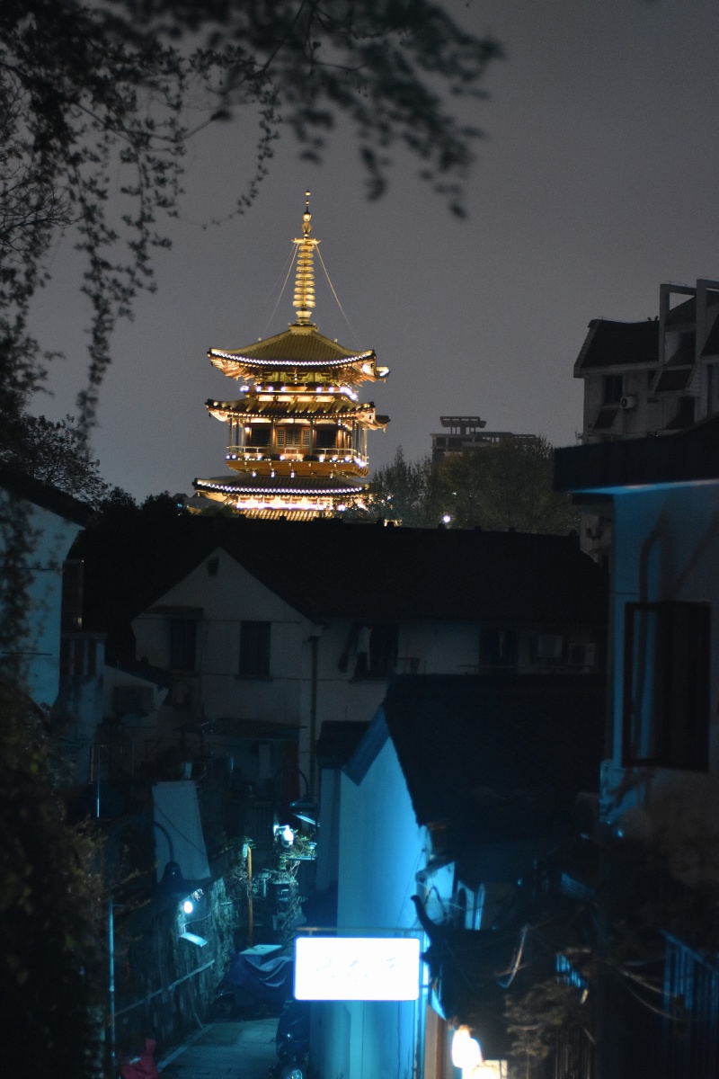 杭州龙翔桥吴山扫街