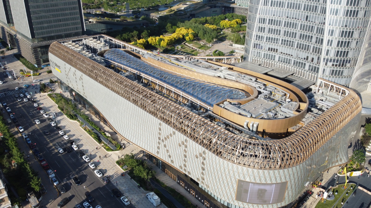 天津k11充满着线条感