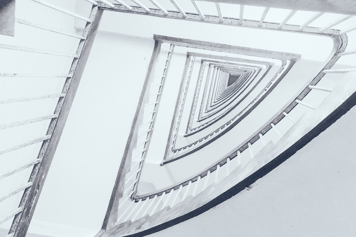 三角楼梯 - skyrainer - 图虫