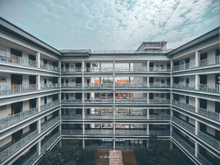 E8F32EF8-3A72-43F5-B4CF-3AE74534F335/L0/001