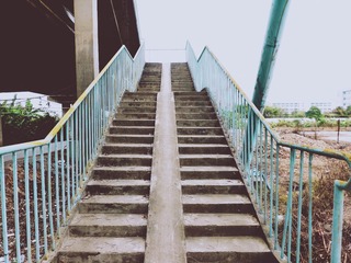 523125