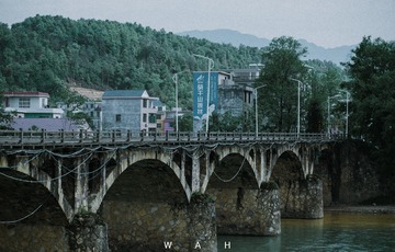 936251