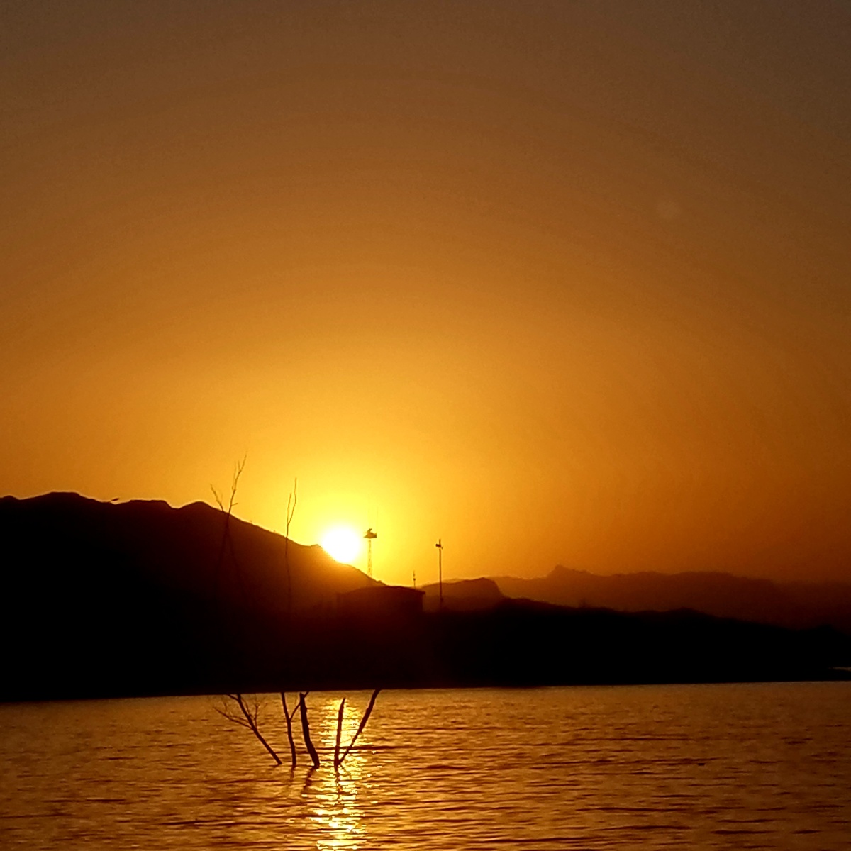 夕阳西下无限美落日余晖别样浓