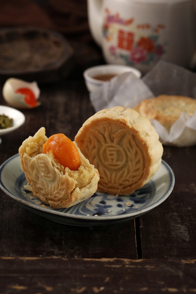 up rising#美食摄影 / 琼式酥皮月饼 - up_rising美食摄影