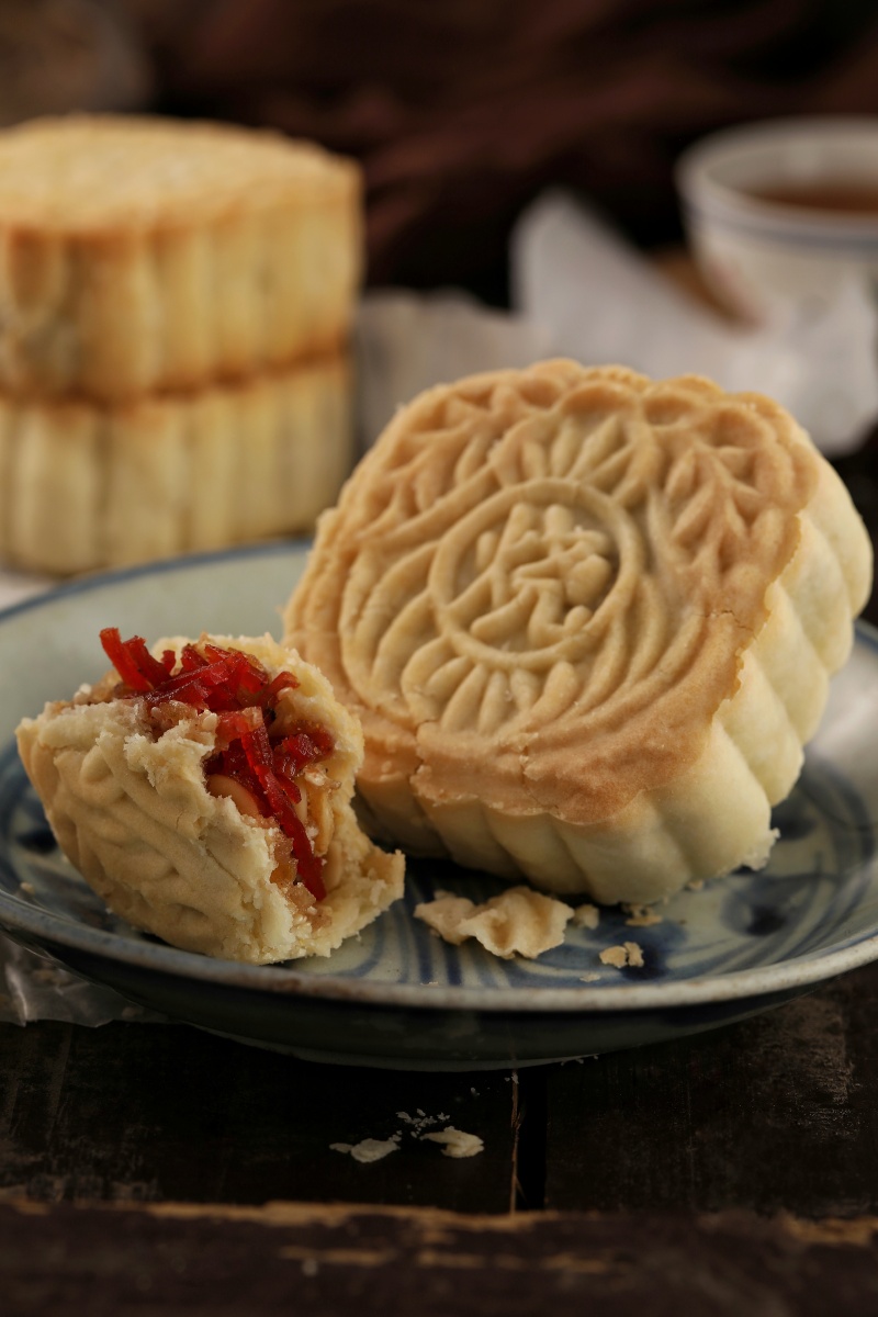 up rising#美食摄影 / 琼式酥皮月饼 - up_rising美食摄影