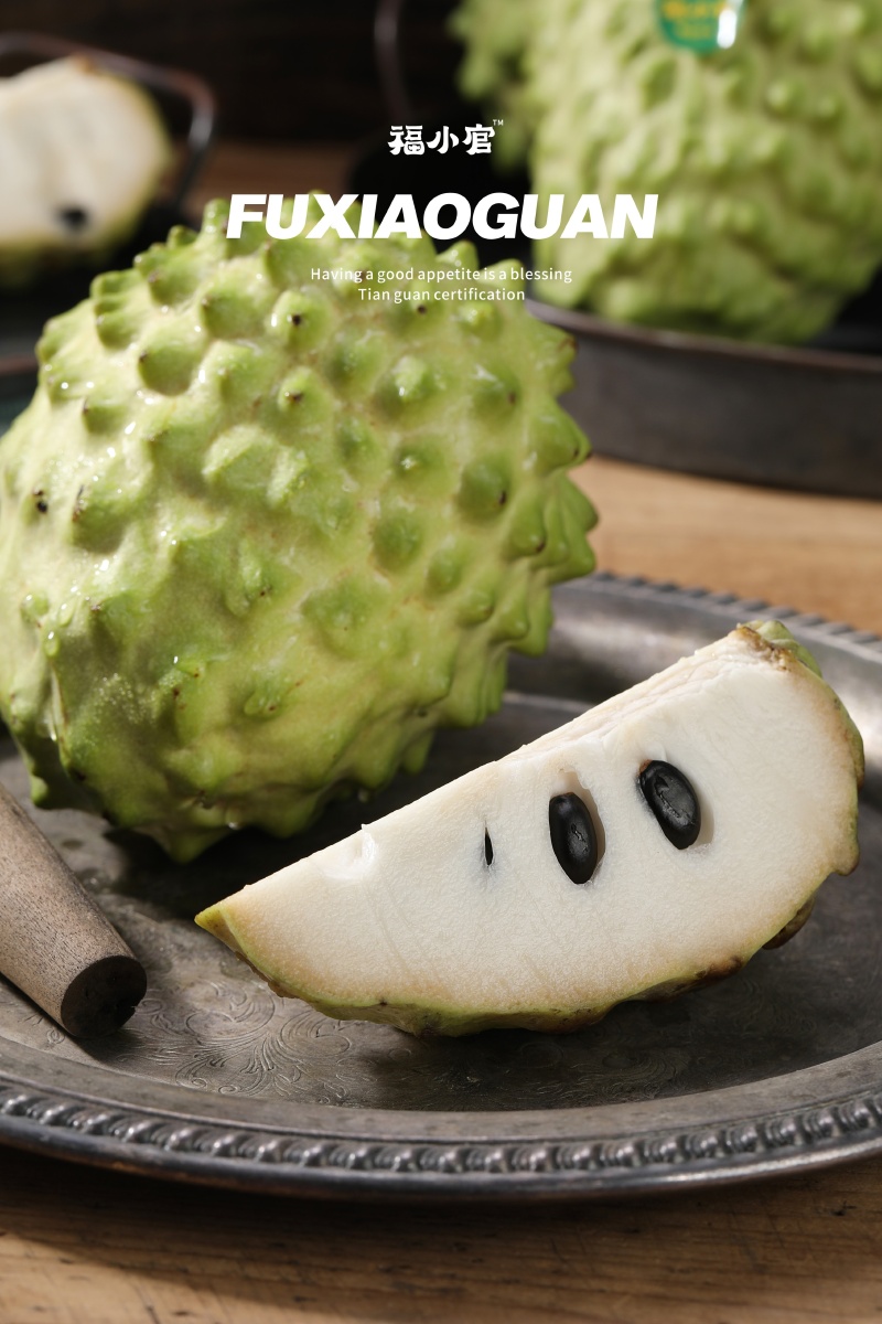 蓝天生产队#水果摄影 - 释迦果,号称长在树上的冰淇淋