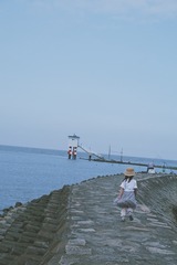 001