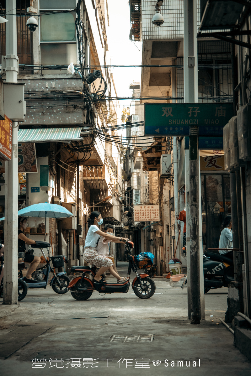 虽然平平淡淡用镜头记录最真实的人间烟火如果在城市的