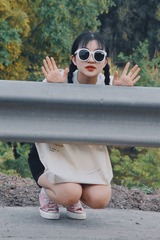 001