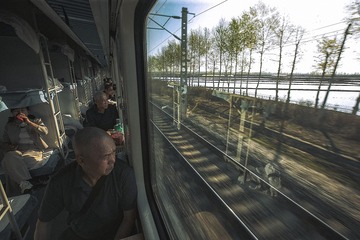 2815888