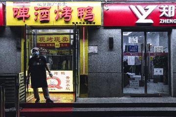 DSCF0119-1_px已调整（柯达VS100幻灯片+褪色-鲜明的冷色高光）