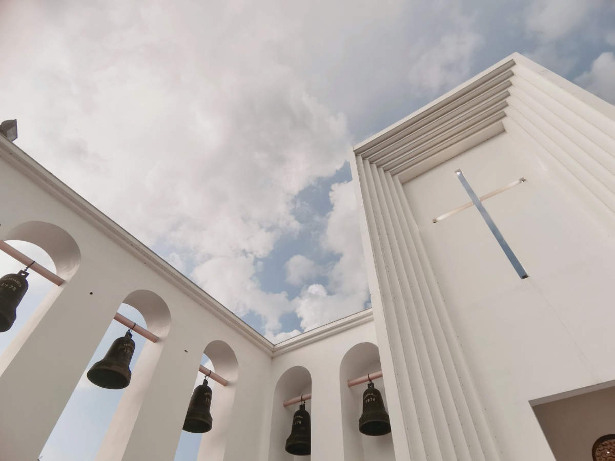 1978电影小镇 白教堂