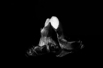 001