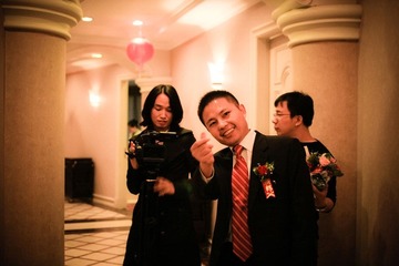 等待接新娘