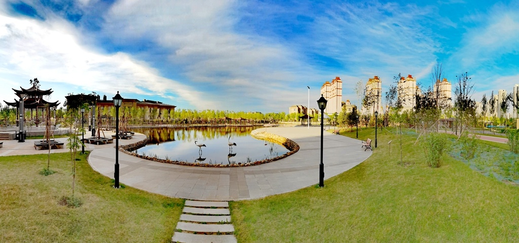 群力新城小区公园全景图 - 知了352 - 图虫