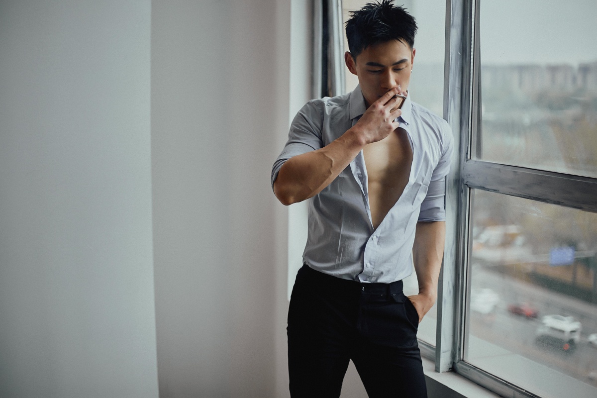 行走的荷尔蒙 - 罗罗罗小叔 - 图虫