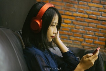 sony-hear-on-wireless-nc_31453440314_o