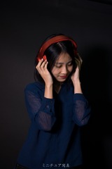 sony-hear-on-wireless-nc_31453442884_o
