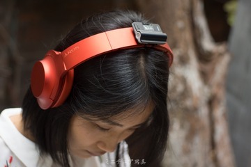sony-hear-on-wireless-nc_31453448844_o