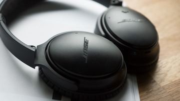 bose-qc35_31918322490_o