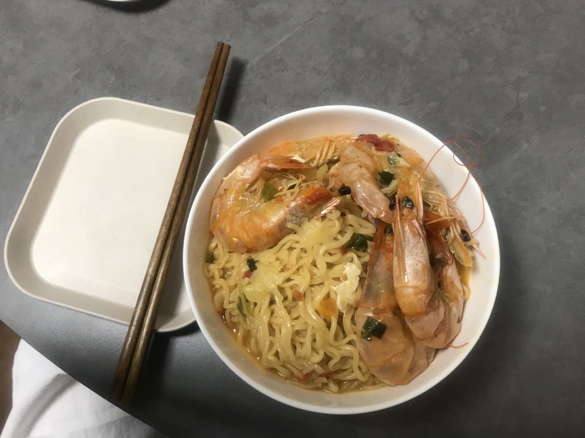 大虾泡面
