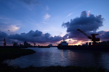 119AC133-6E5A-437C-BF7C-385C0FA193CD/L0/001