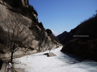 黑龙潭山涧