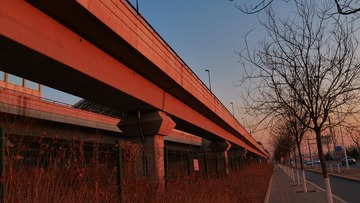 1890471