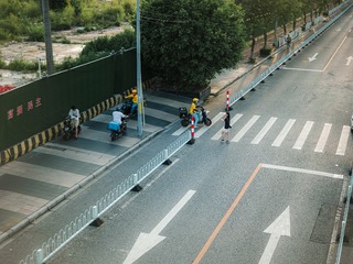 A50D32A5-19CF-4197-BB29-A99817A2034D/L0/001