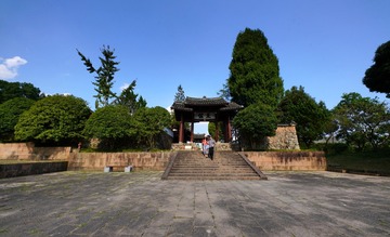 388169